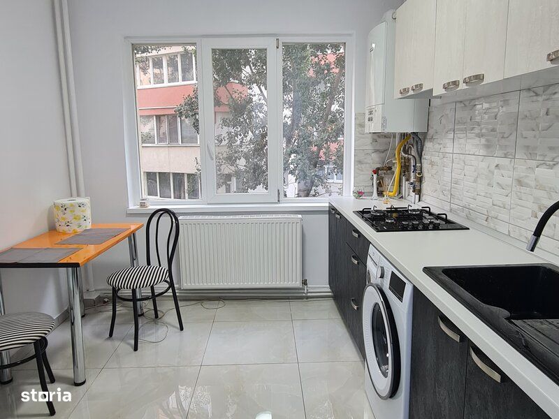 Apartament 3 camere renovat recent, 77 mp, langa Mega Mall si Arena Na