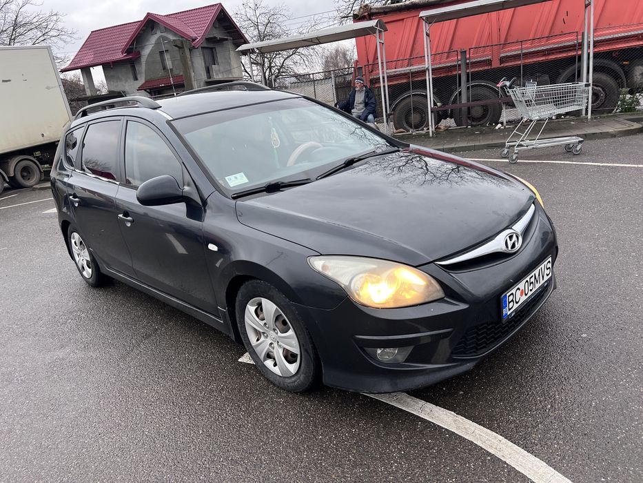 Hyundai i.30 CRW-CRDI