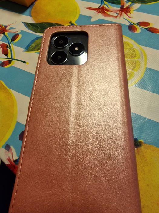 Продавам телефона Realme Note 50 не е използван!