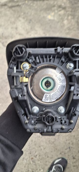 Продам кобалт аирбаг крышку с аирбагом оригинал снят с авто в рабочем