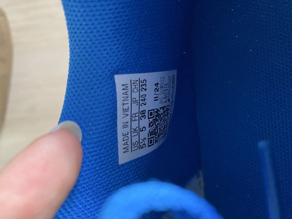 Маратонки adidas