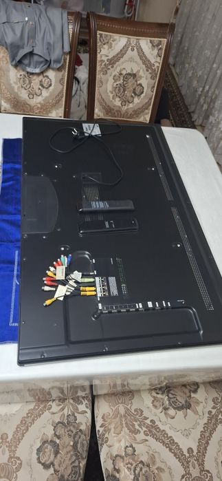 Телевизор Samsung 46 талик