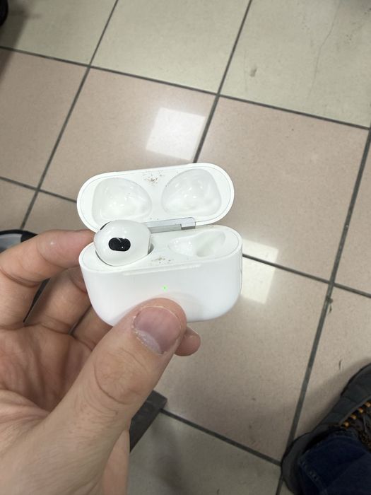 airpods 3 с одним наушником