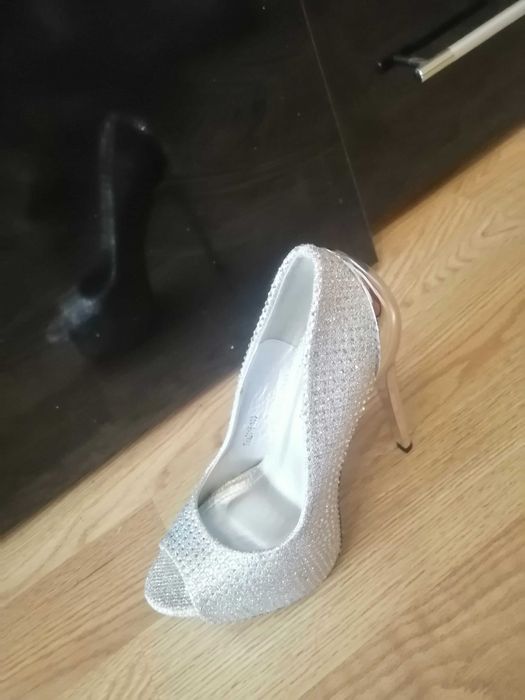 Токчета с камъни сребърни