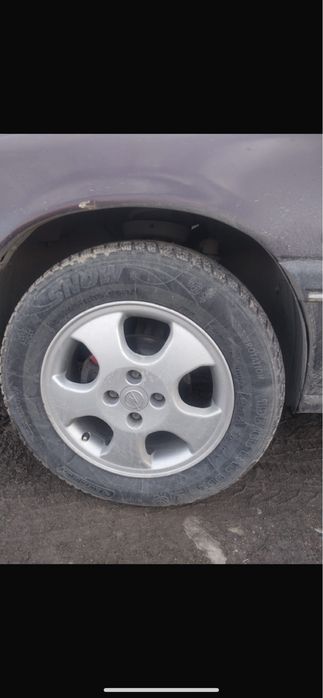 Титановая диски с шинами