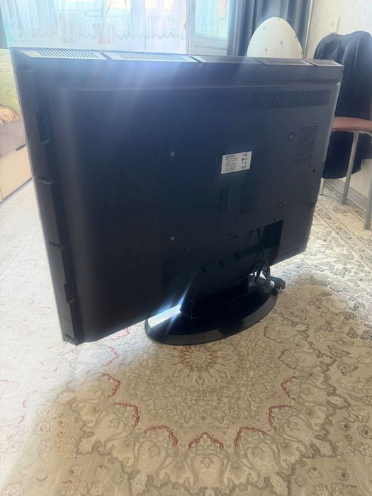 Продам телевизор в отличном состоянии.