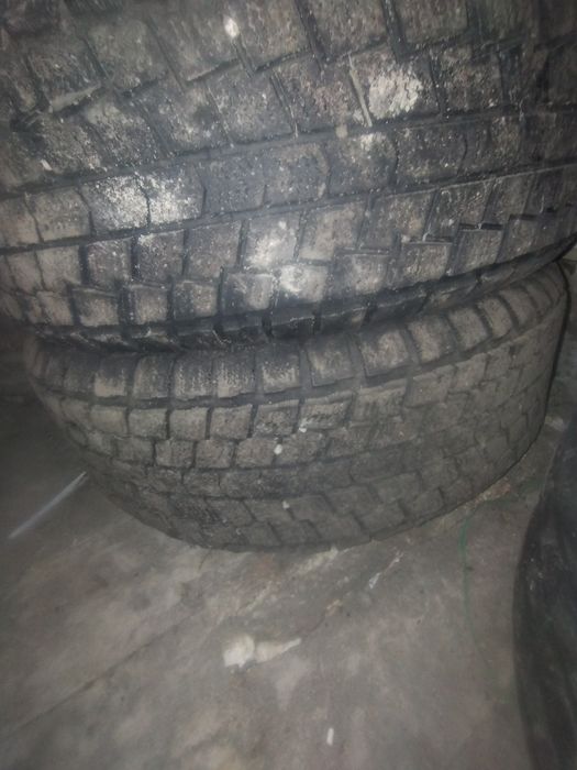 Шины зимние липучки