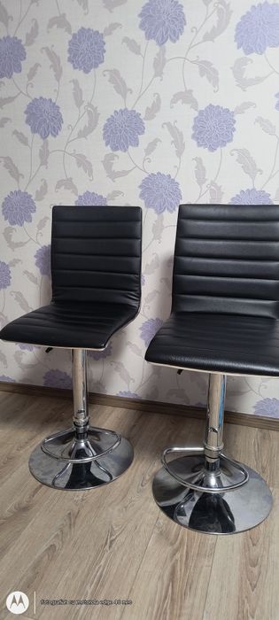 Scaune de bar din piele