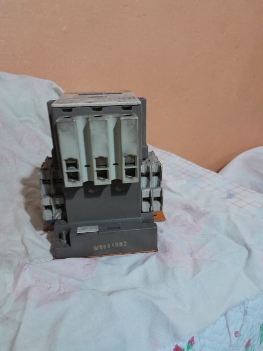 Пускатель электро магнитный