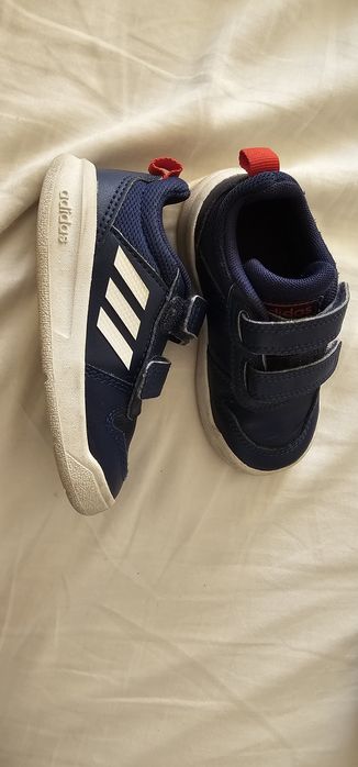 Адидас маратонки