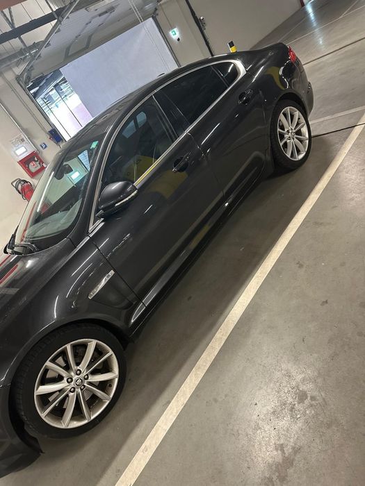 Vănd jaguar Xf 3.0