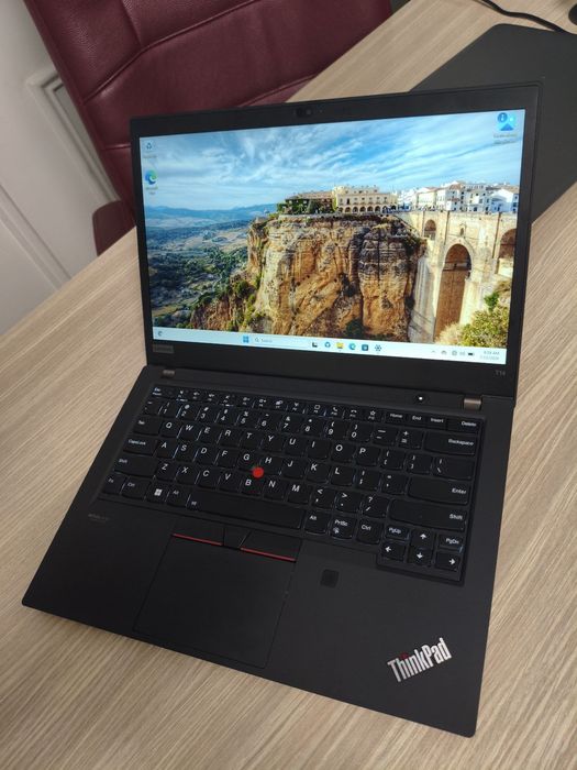 Lenovo ThinkPad T14