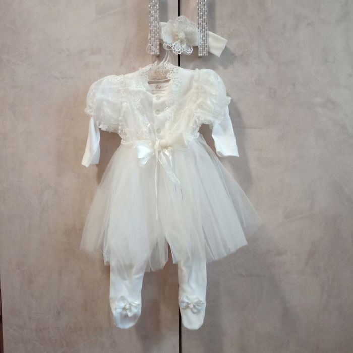 Продам костюмчик