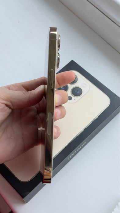 iPhone 13 Pro Gold