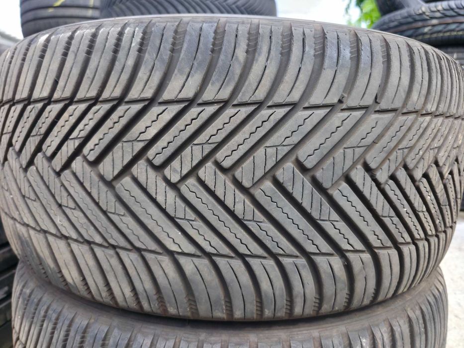 2 Anvelope M+S VARA IARNA 4Sezoane - 255/40/19 100W - Hankook - CA NOI - DOT 2024 !