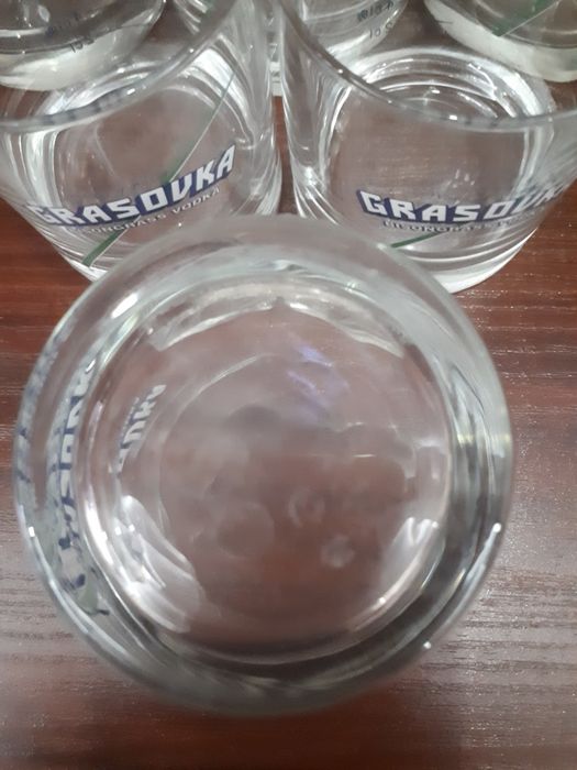 Стаканы под водку