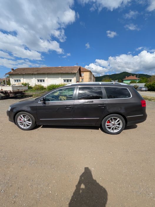 Vând wolswagen passat b6 bmp 2.0 TDI