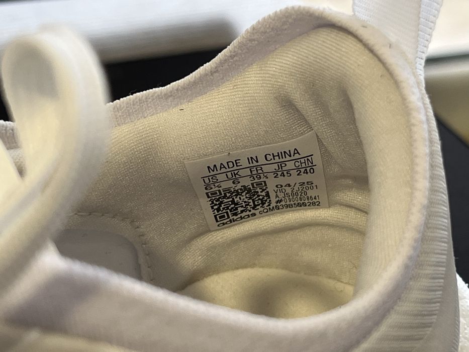 Нови оригинални обувки Adidas Moveboost 39 ¹/³