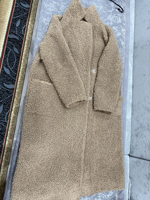 Продаётся зимняя верхняя одежда