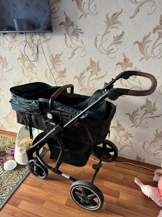 Продам детскую коляску