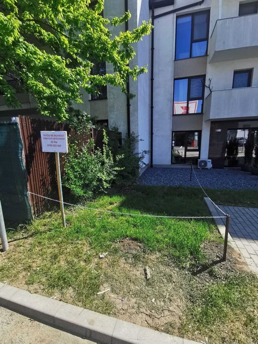 Teren de inchiriat pentru toneta/chiosc/rulota 15mp