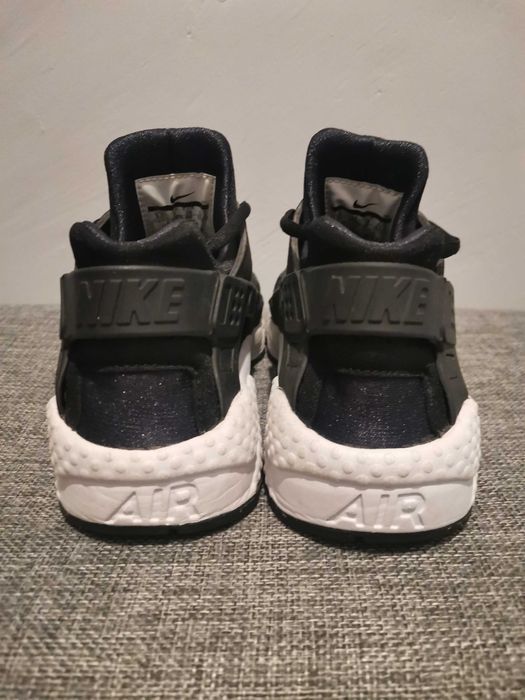 Nike Air Huarache Run.