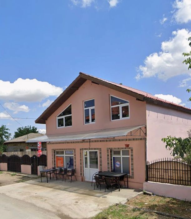 Spațiu comercial renovat P+M în centrul Manasiei, Ialomița