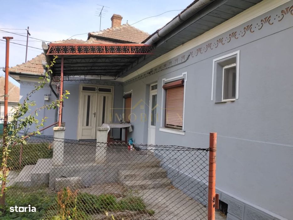 Casa individuala, teren 650 mp, zona Luna, jud Cluj