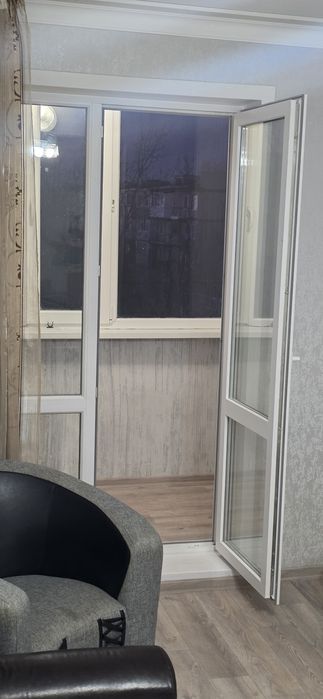 Продам двух комнатную квартиру