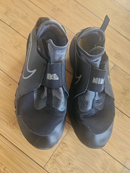 Маратонки Nike 37,5