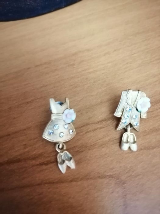 Эксклюзивные серьги гвоздики.