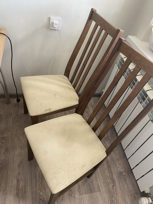 Продам стул и  4 шт стулья