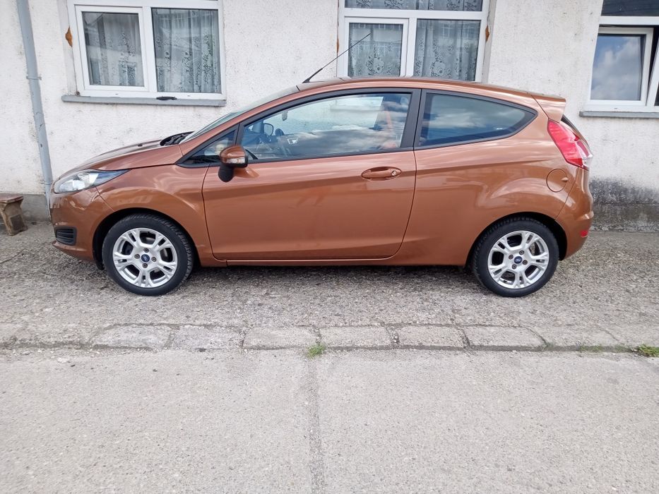 Vând Ford Fiesta EcoBoost,2013 , euro 5