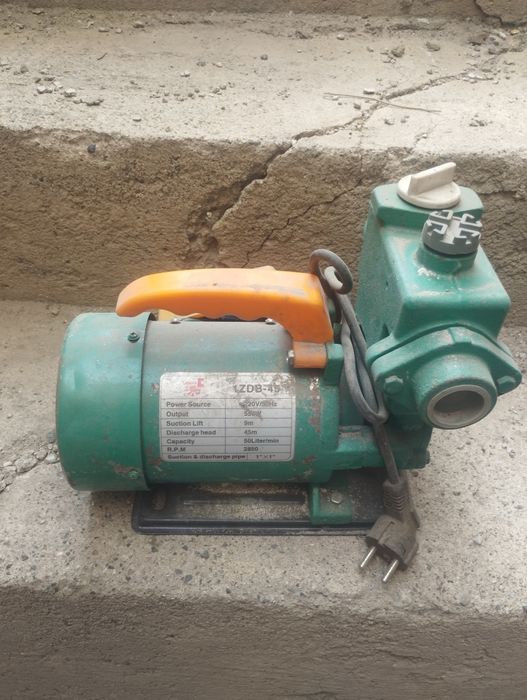 Насос для воды , двигатель, помпа, компрессор