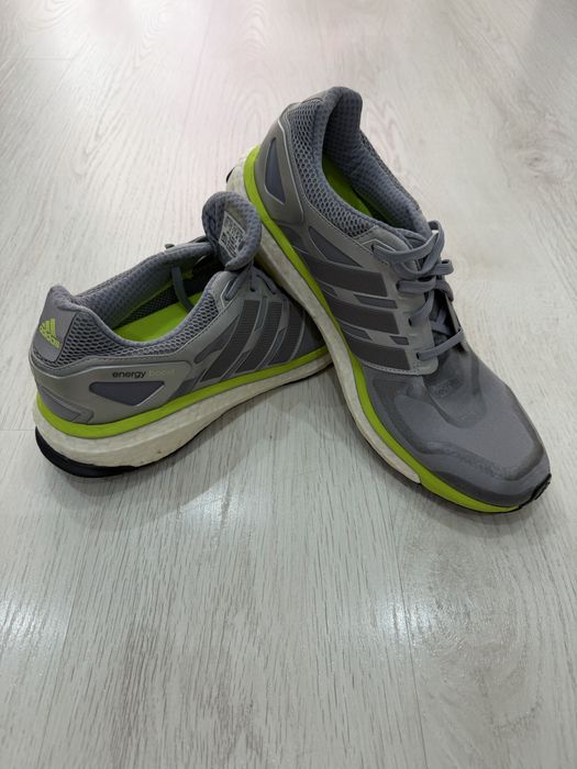Vand Adidas EnergyBoost / marimea 47 1/3 / stare foarte bună