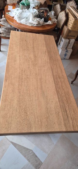 Уникална масивна маса - дърво