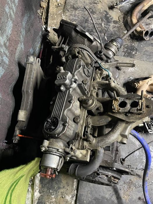 Продам запчасти на Опель