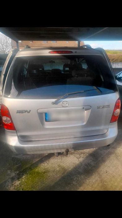 Продава се само на части Mazda MPV 2.0 дизел 2003 година