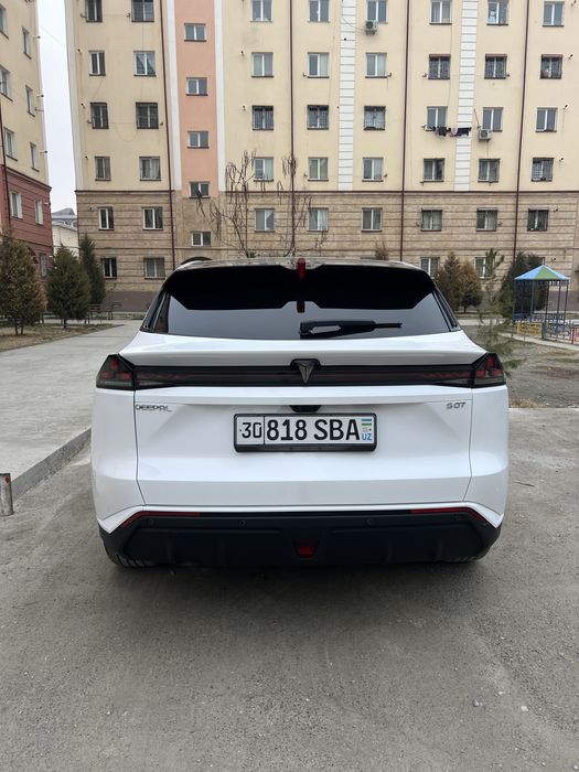 Changan deepal ideal rodnoy kraska