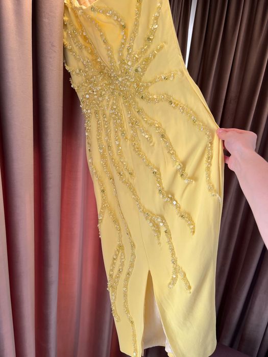Rochie cu paiete din sticla