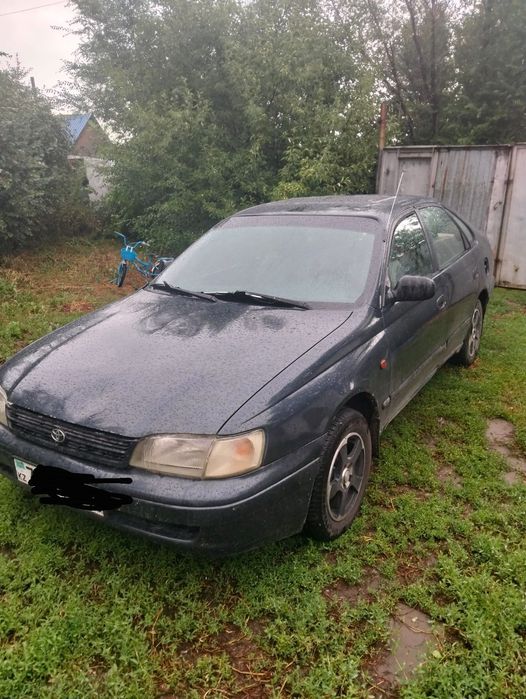 Продам Toyota Carina E