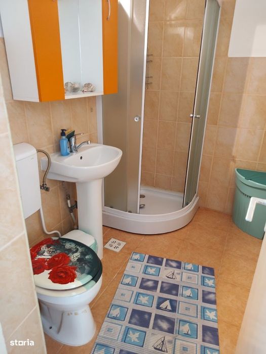 apartament 3 camere- str.Avram Iancu