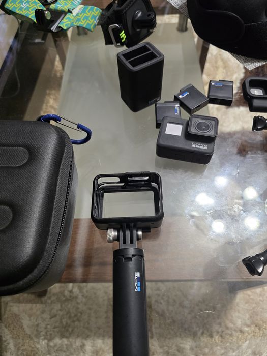 Go pro Hero 7 black plus accesorii