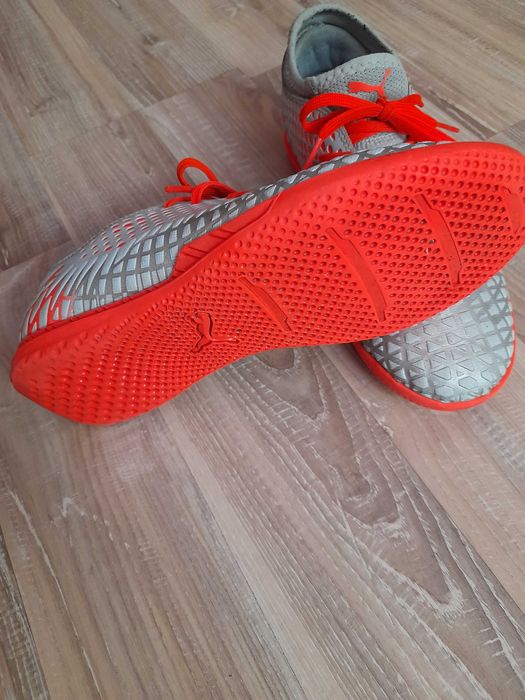 Футболни обувки Puma