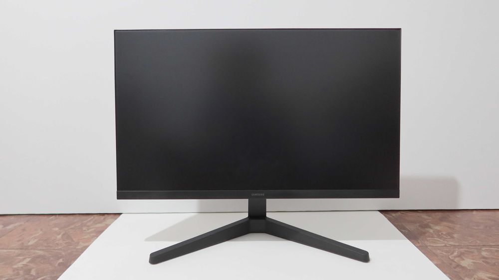 Монитор Samsung Essential S24C310EAU