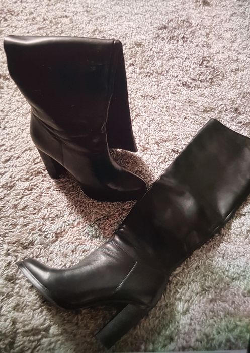 Продам зимние сапоги