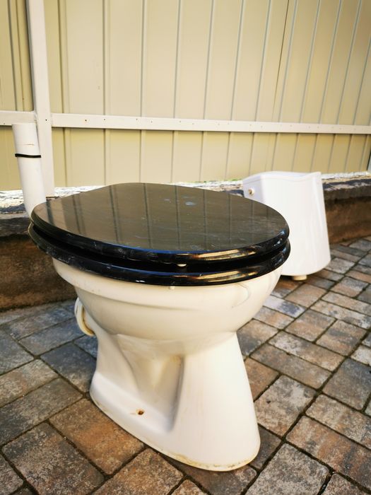 Vas WC Mondial ceramica
