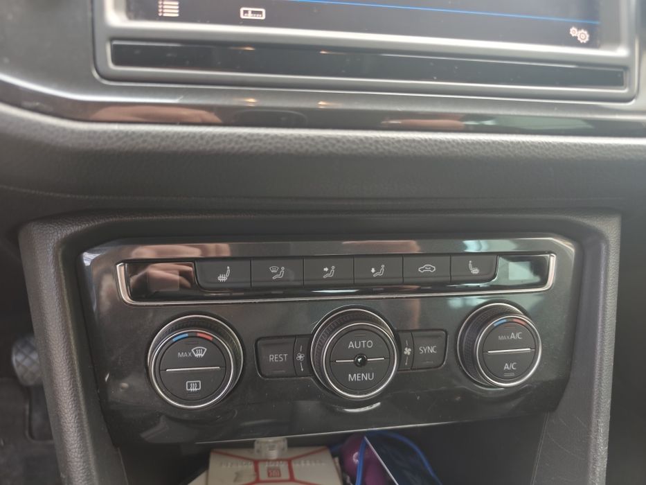 VW Tiguan business line 2017