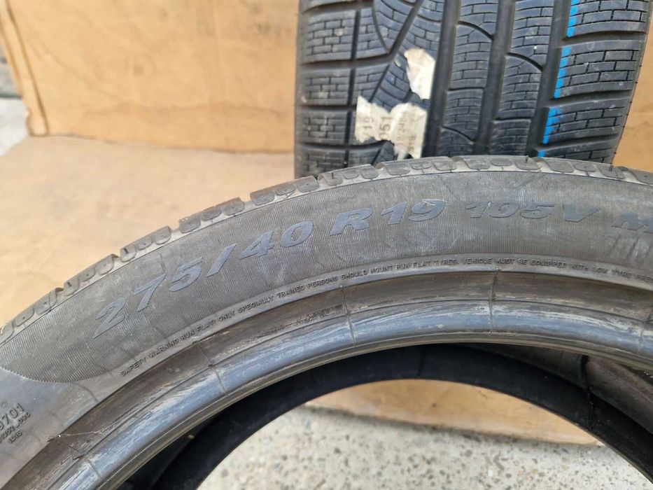 2 Pirelli R19 275/40 Зимни гуми  DOT 4917