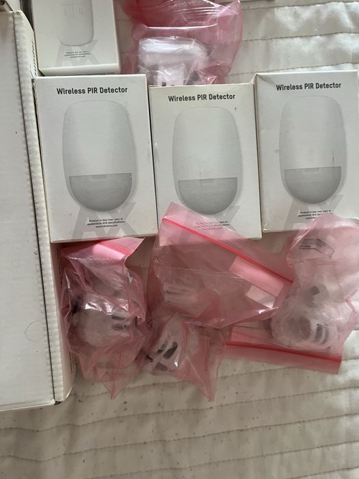 Kit sistem alarma antiefractie hikvision ax pro, wifi, gsm, 3g 4g